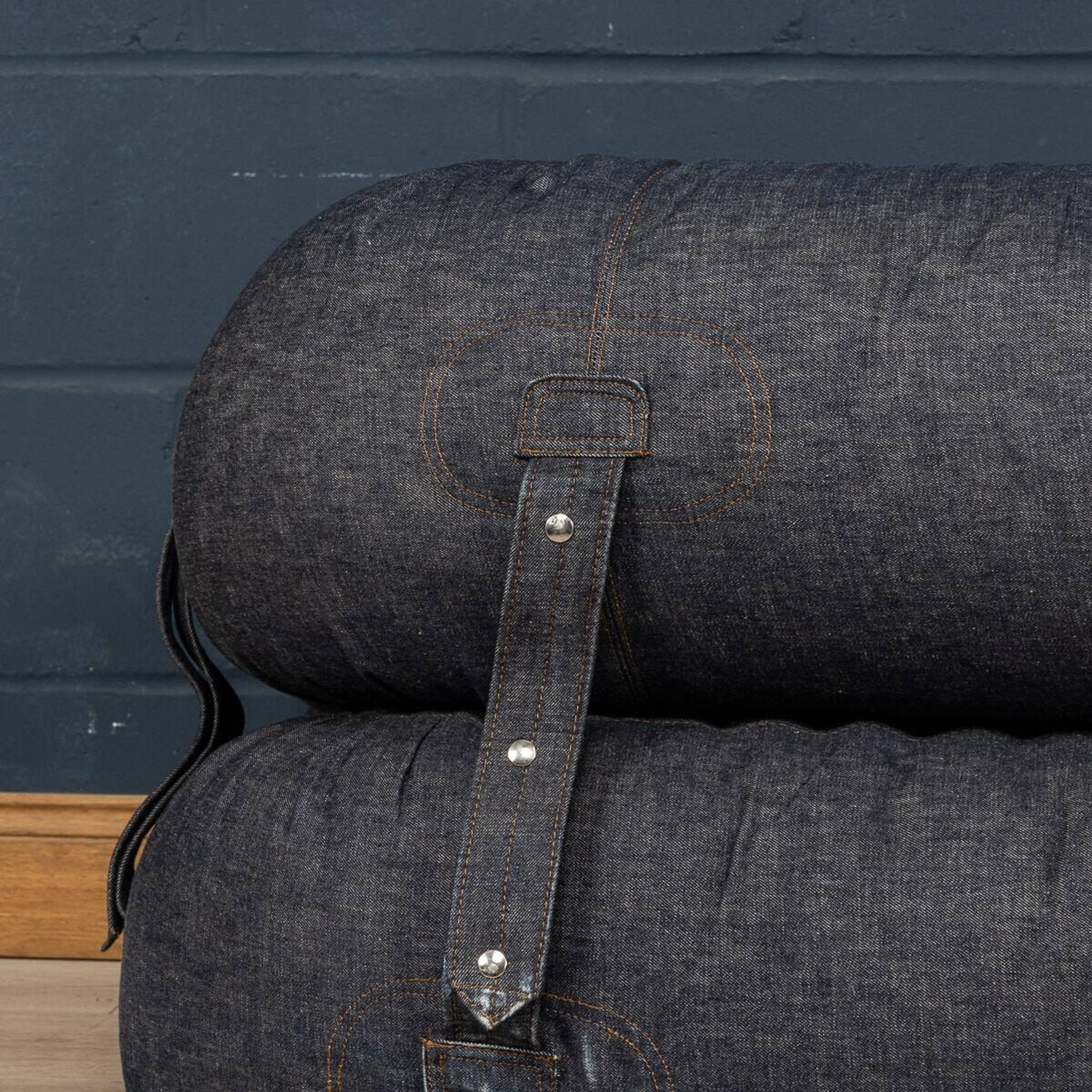 An italian "anfibio" sofa bed by alessandro becchi for giovannetti collezio