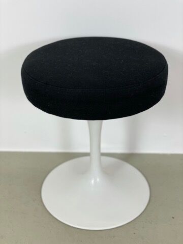 Eero Saarinen Stool by Knoll International 1960s