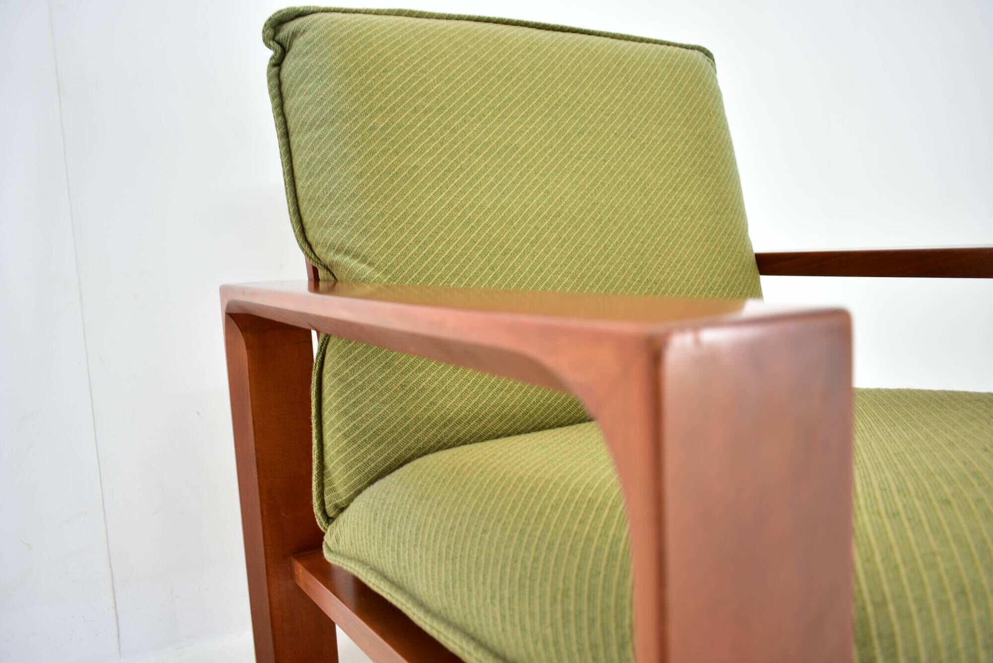 Daria Armchairs by Miroslav Navratil, Czechoslovakia, 1970s '2 Pieces'