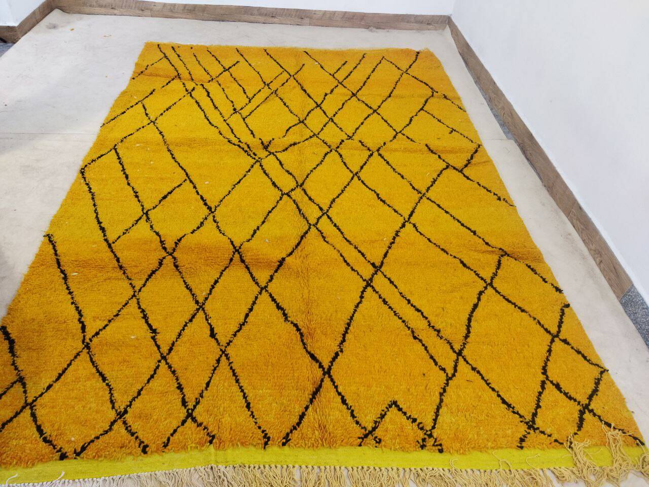 Handmade Moroccan Berber rug 290 X 195 CM