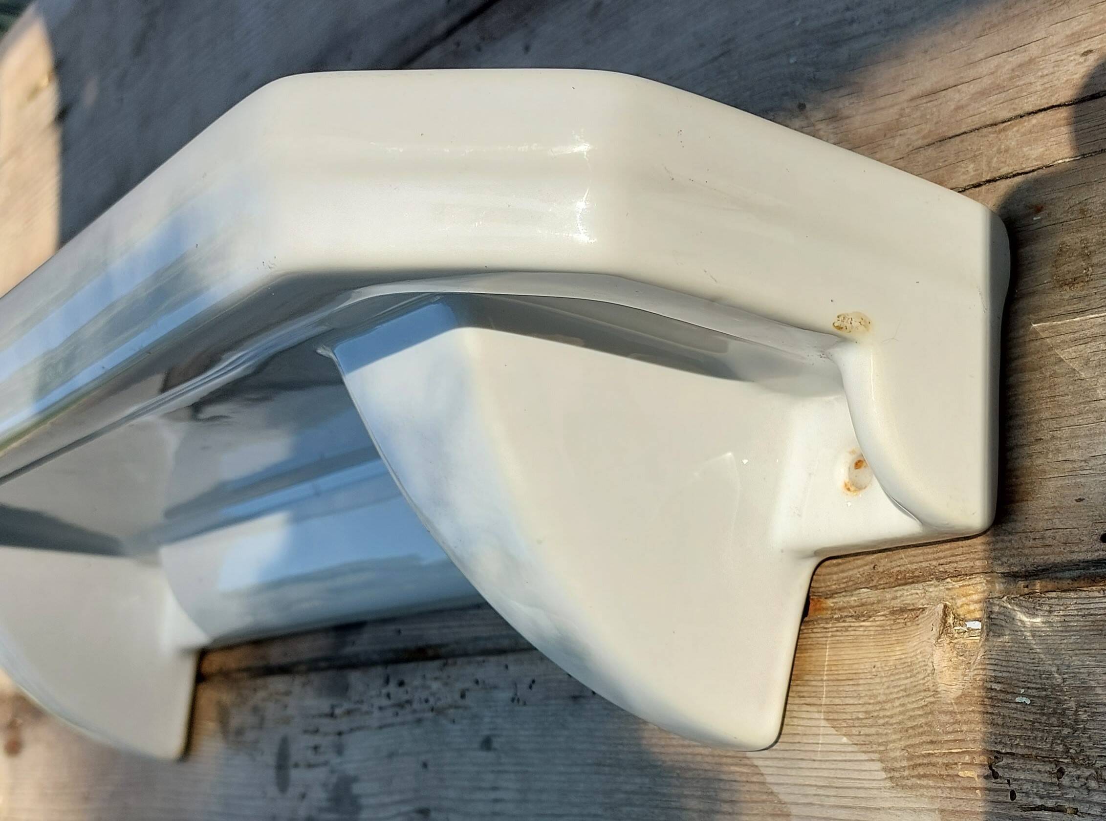 Bathroom Wall Shelf in Art Deco White Porcelain