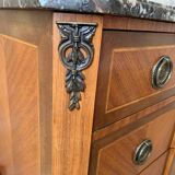 Superb chest of drawers
