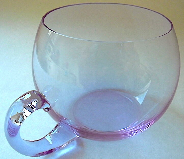 Suite de 12 bols à punch en cristallin améthyste