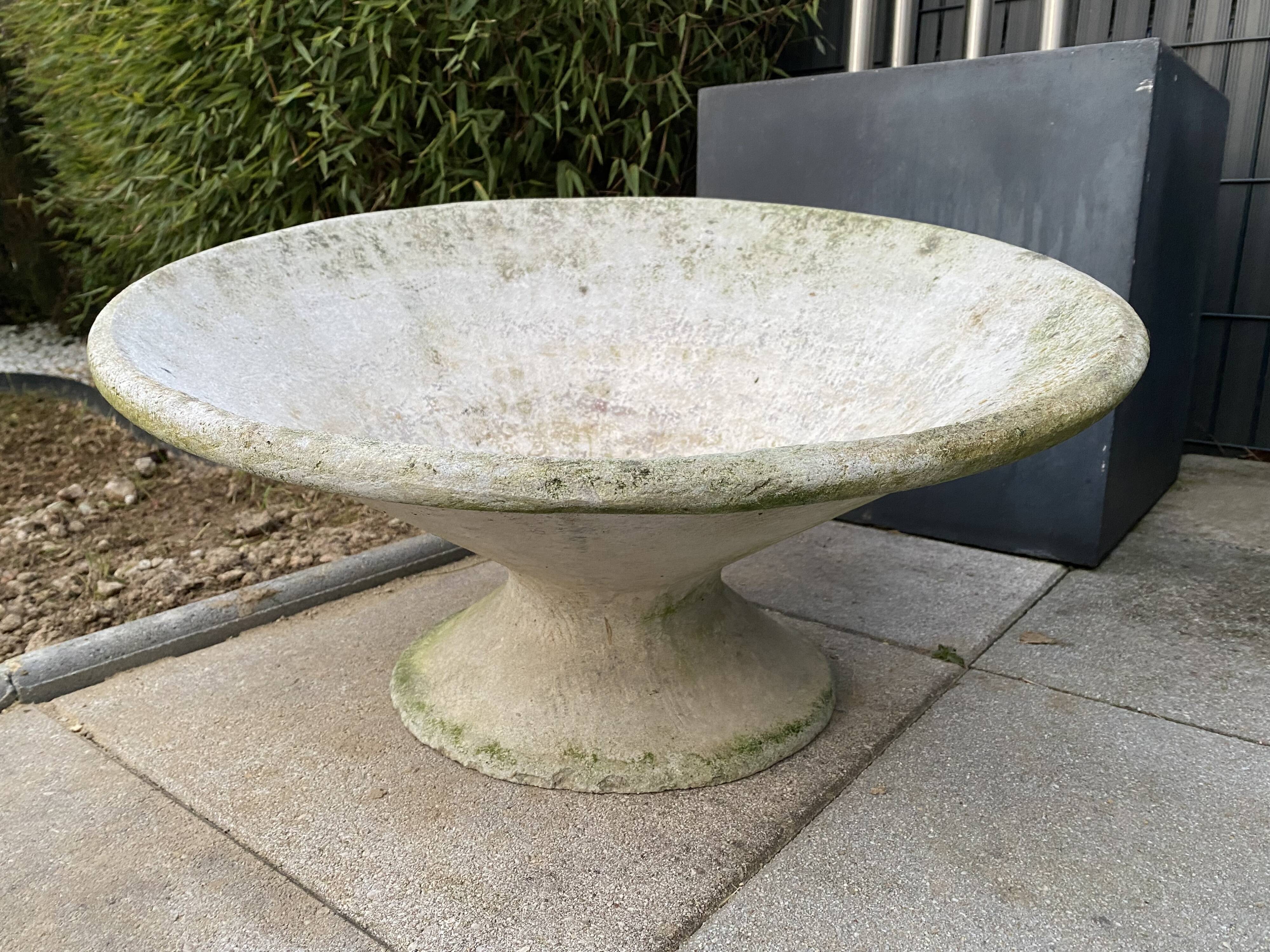 Diabolo slanted planter from the 70s