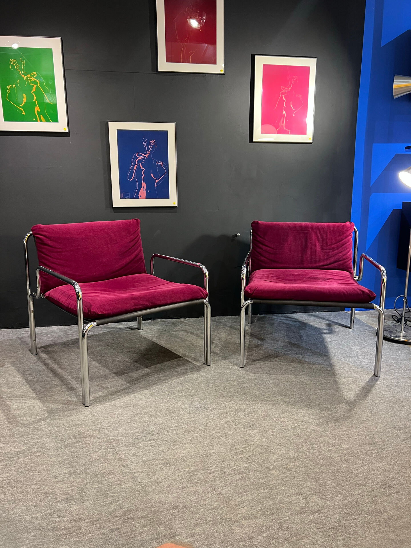 armchairs win ypma