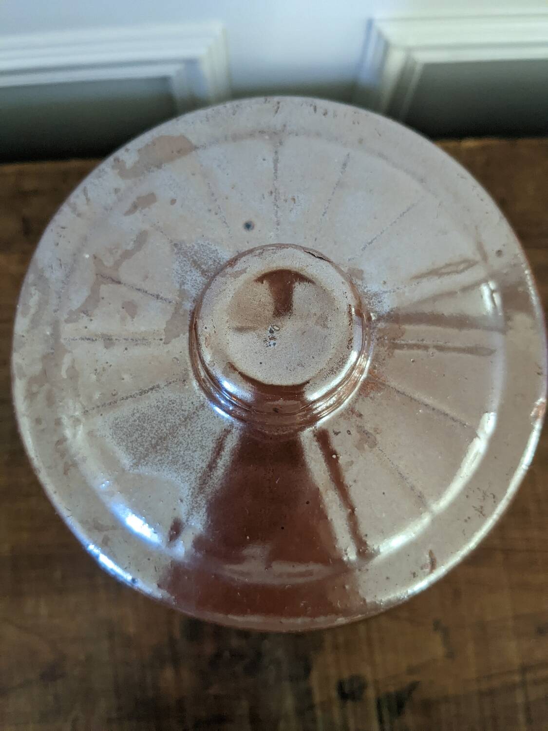 Glazed stoneware barrel pot