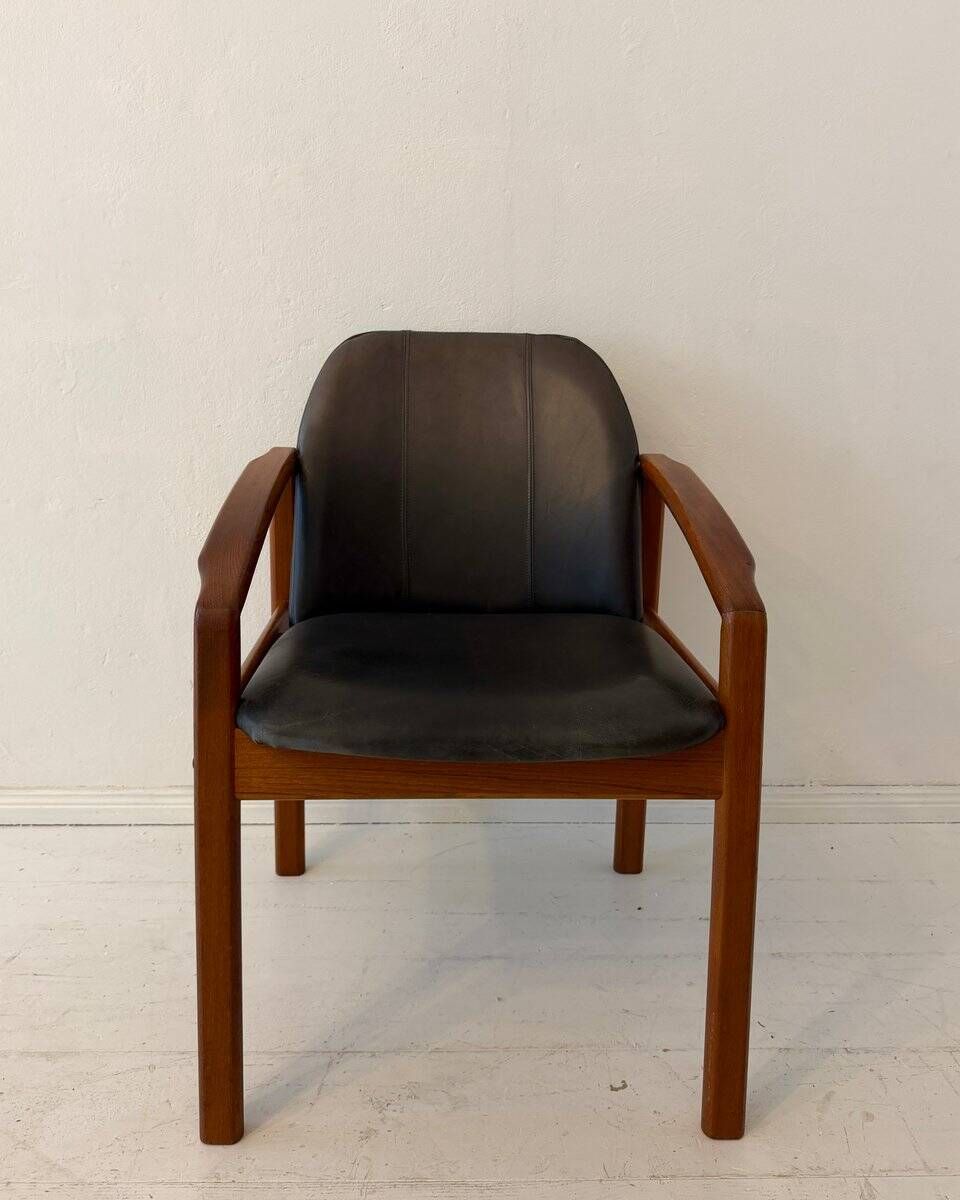 Mid-century modern chair in teak and black leather, Germany, 1960s