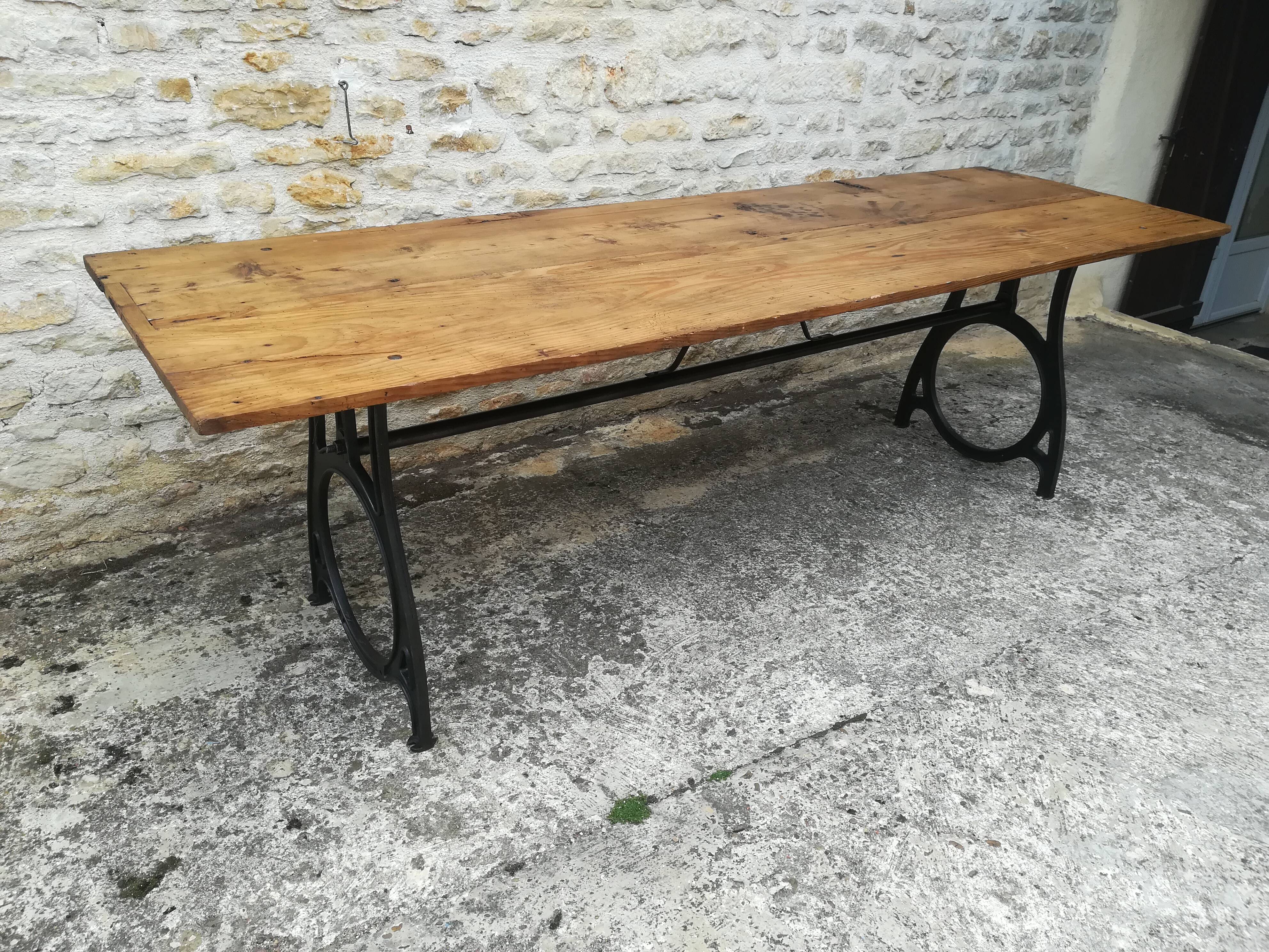 Industrial table