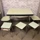 Ensemble table chaises tabouret formica
