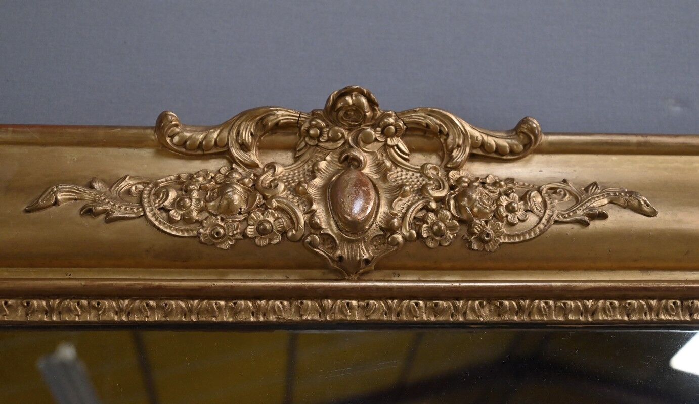 Important gilded wooden mirror, Restoration style – 19th century