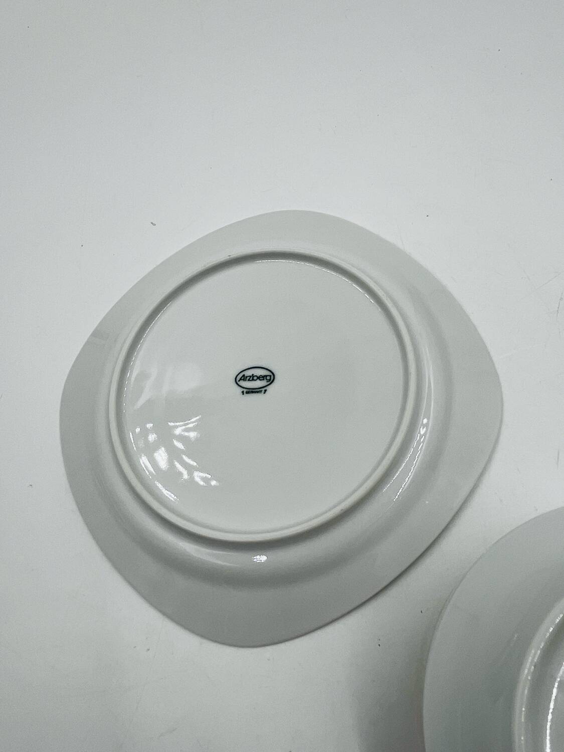 Arzberg gold thread sauce boat