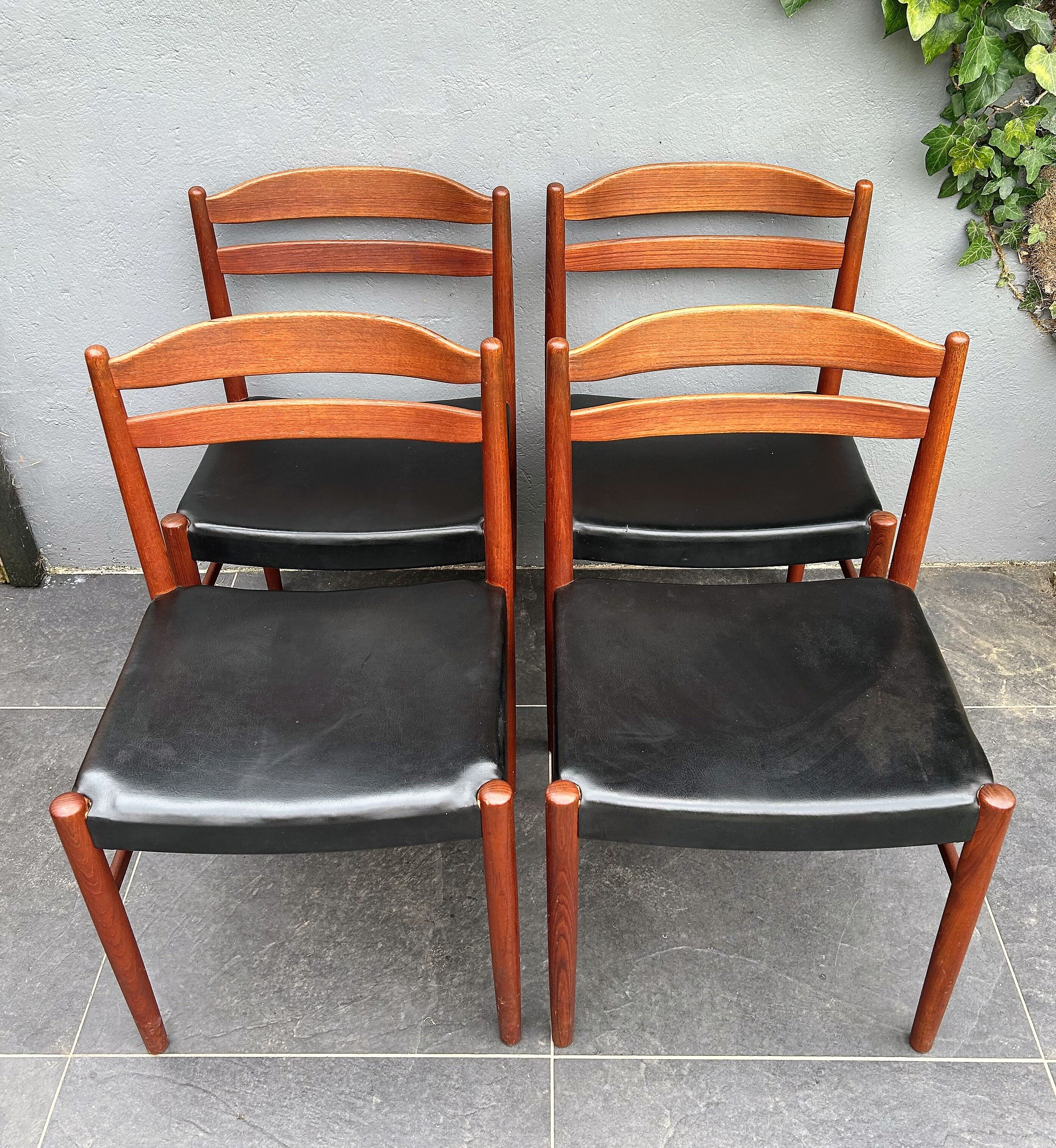 Four scandinavian johansson chairs