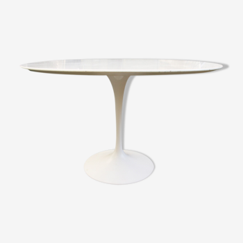 Table circulaire D.120 Eero Saarinen