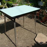 Green vintage formica table 60