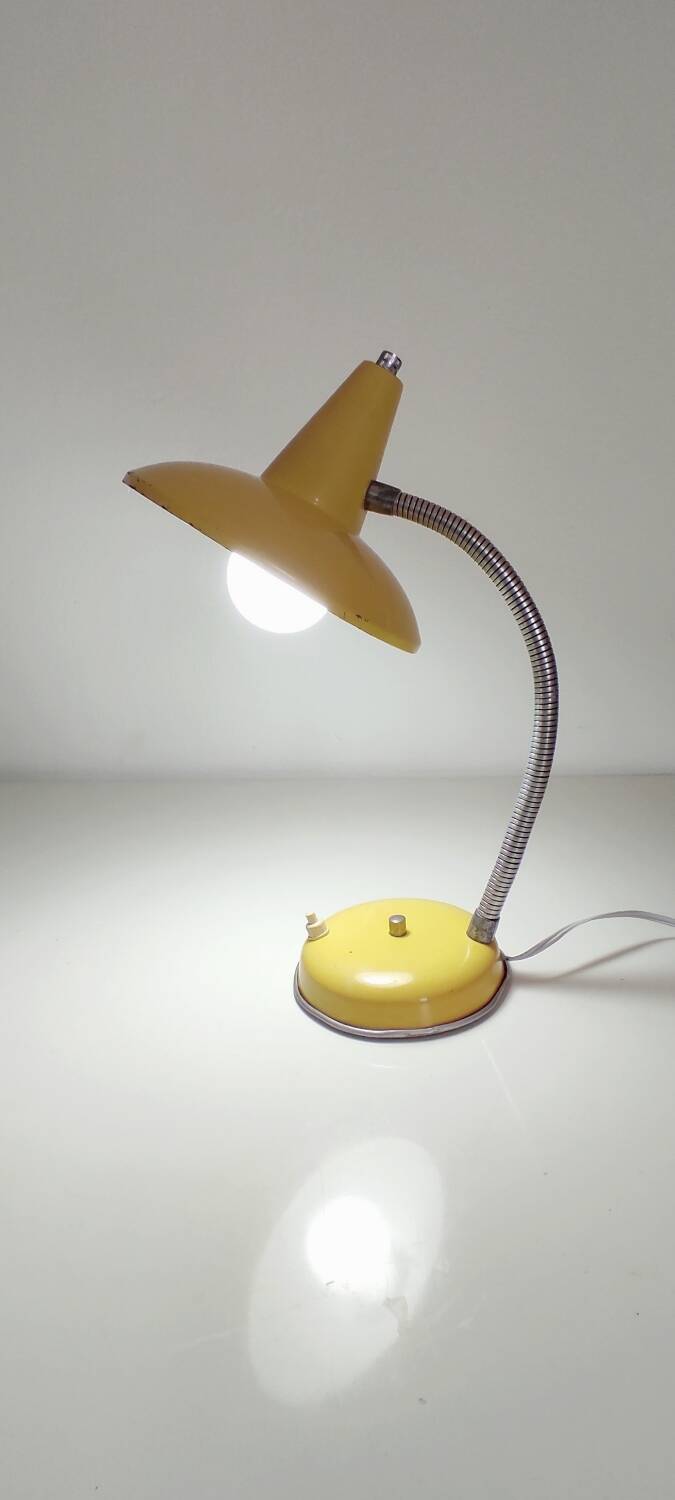 Lampe jaune vintage