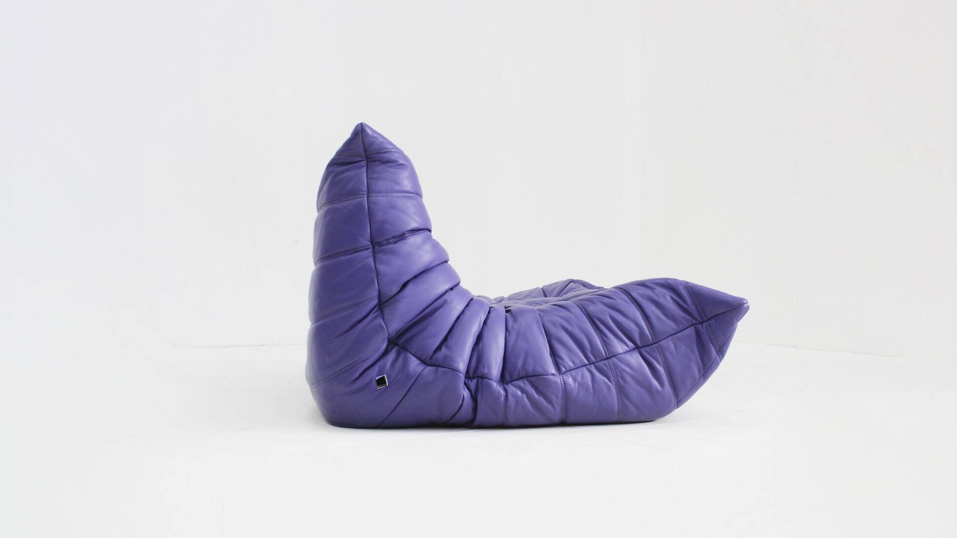 Vintage purple leather Togo 2 seater sofa by Ligne Roset 1990s
