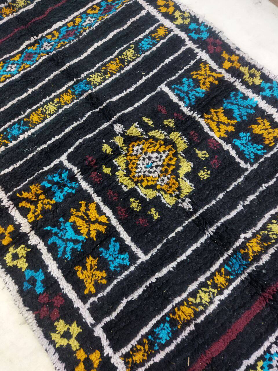 Handmade moroccan berber rug 345 x 110 cm