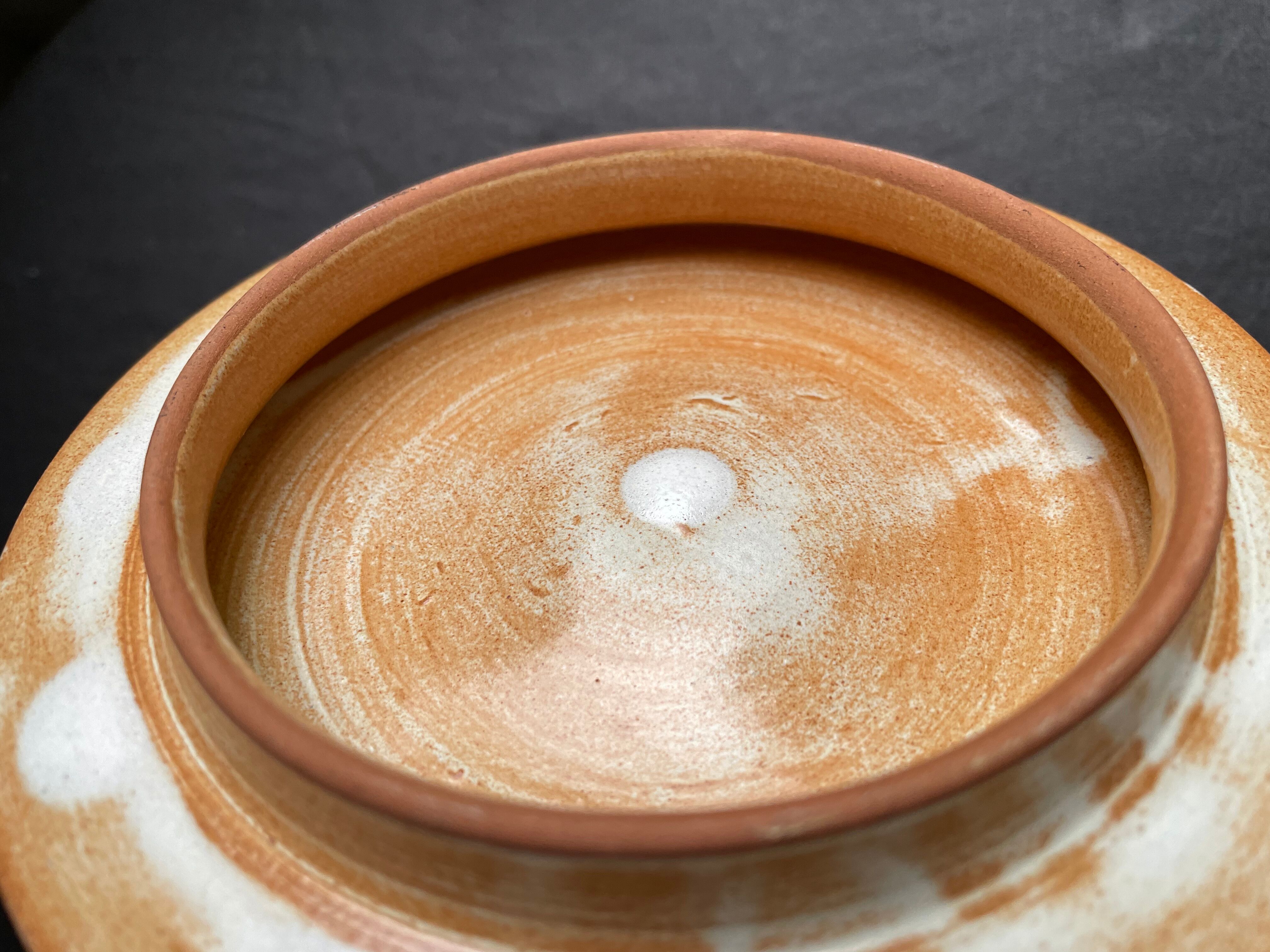 Pot with lid in stoneware vallauris