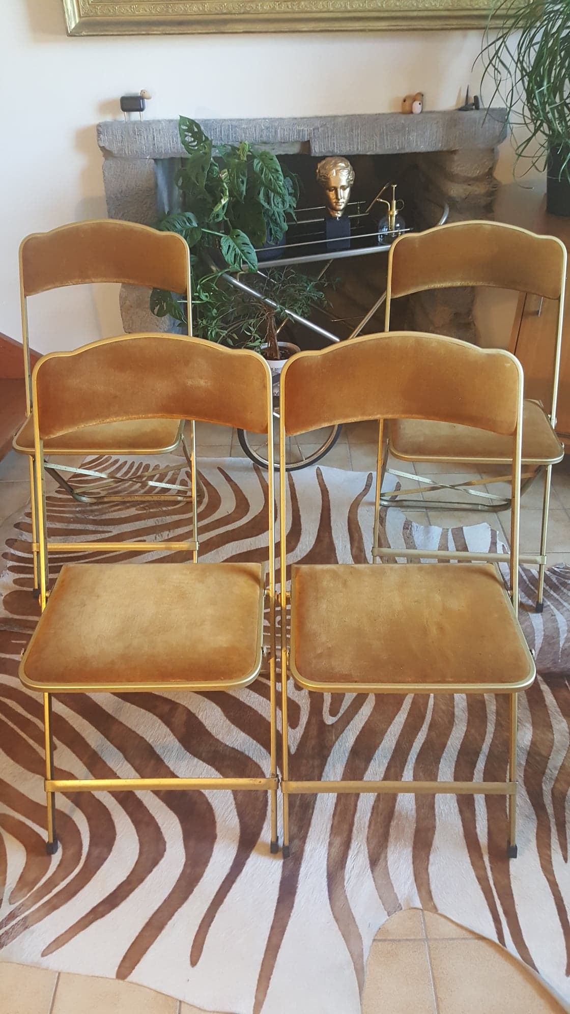 Série de 4 chaises pliantes Chaisor en velours moutarde