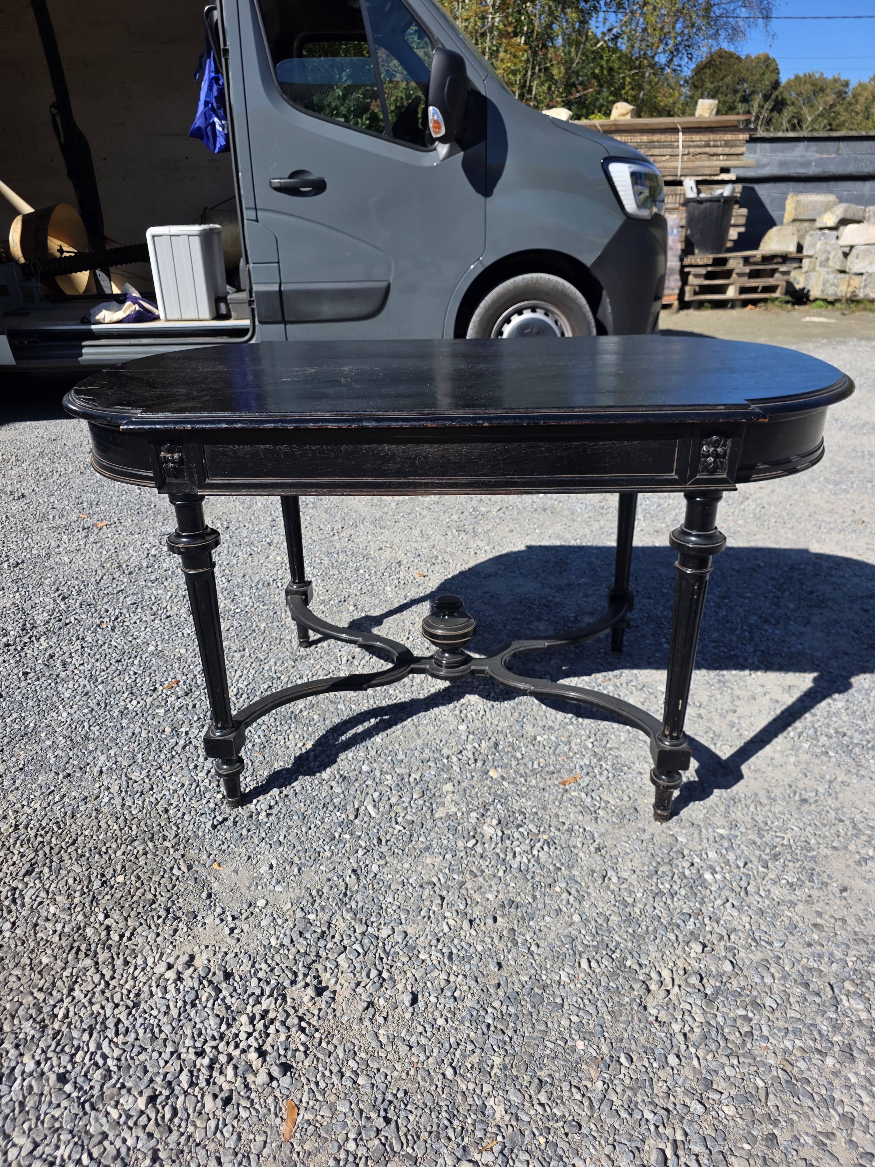 Napoleon III oak table