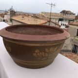 Decorated ceramic basin/pot