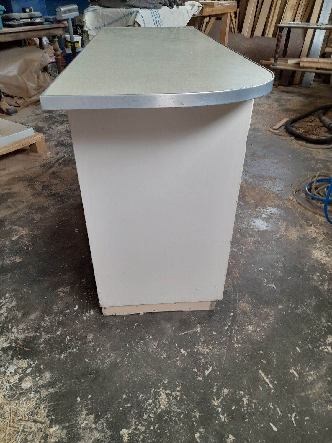 Low sideboard 3 doors mado