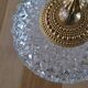 Bonbonnière en verre taillé et métal doré