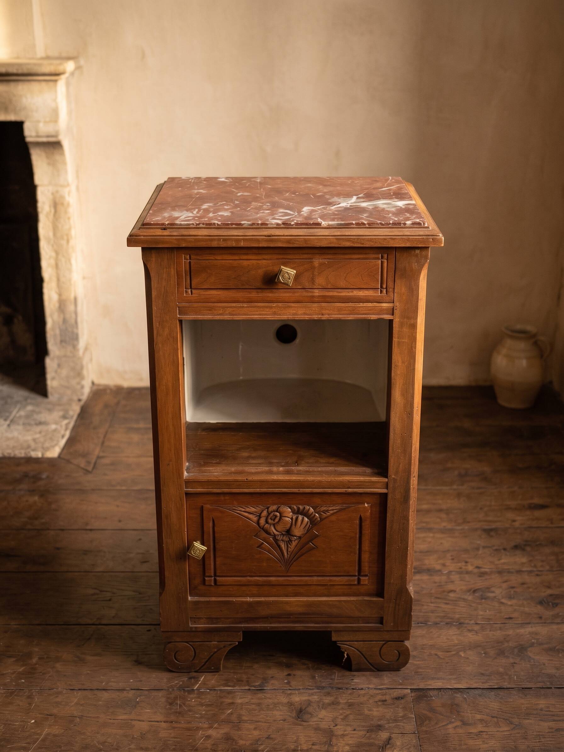 Table de chevet ancienne