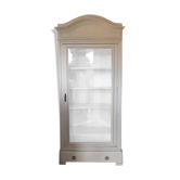 Showcase cabinet