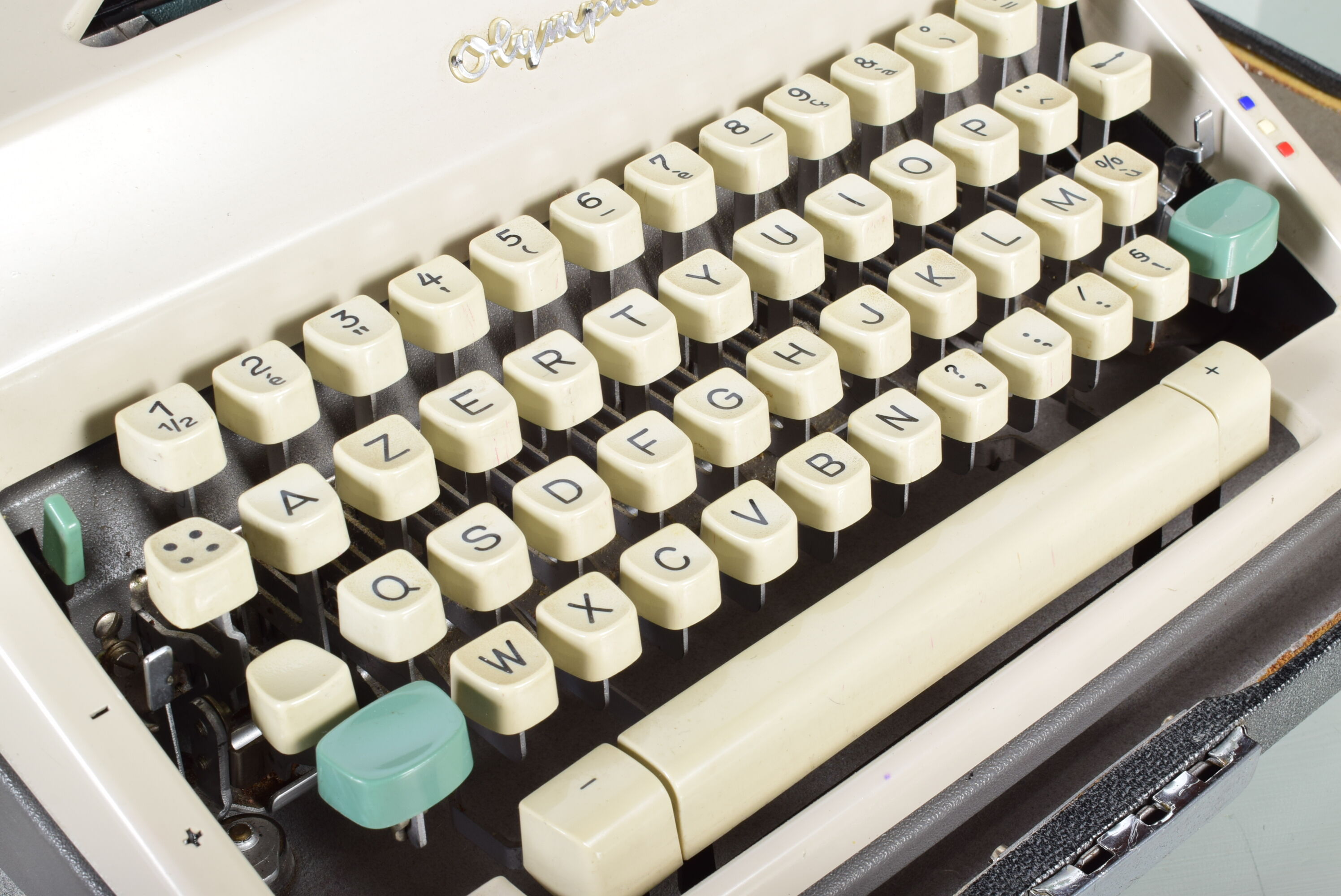 Olympia typewriter with suitcase