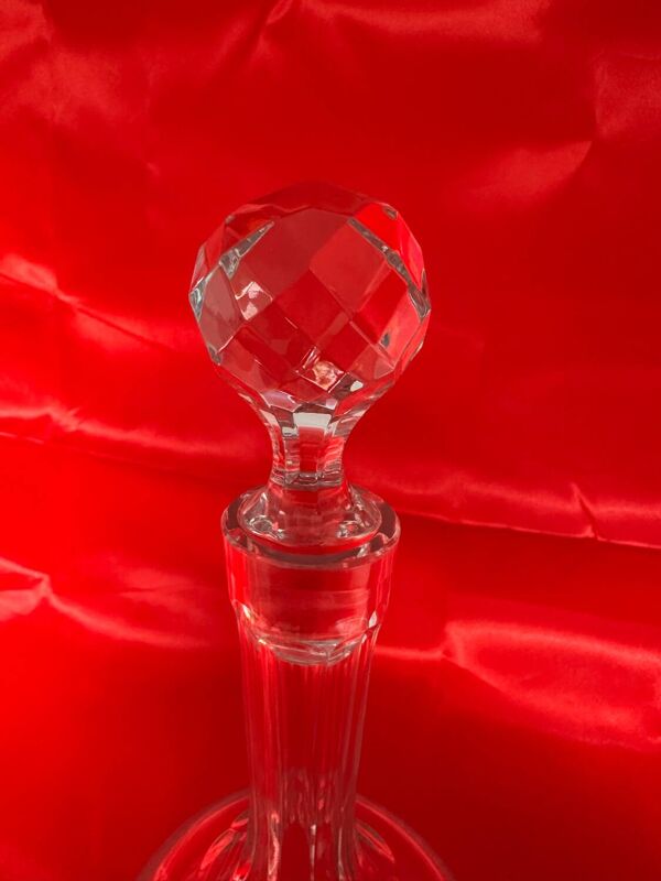 Carafe à décanter en cristal de Baccarat