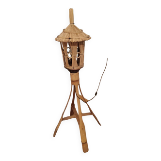 Bamboo lamp