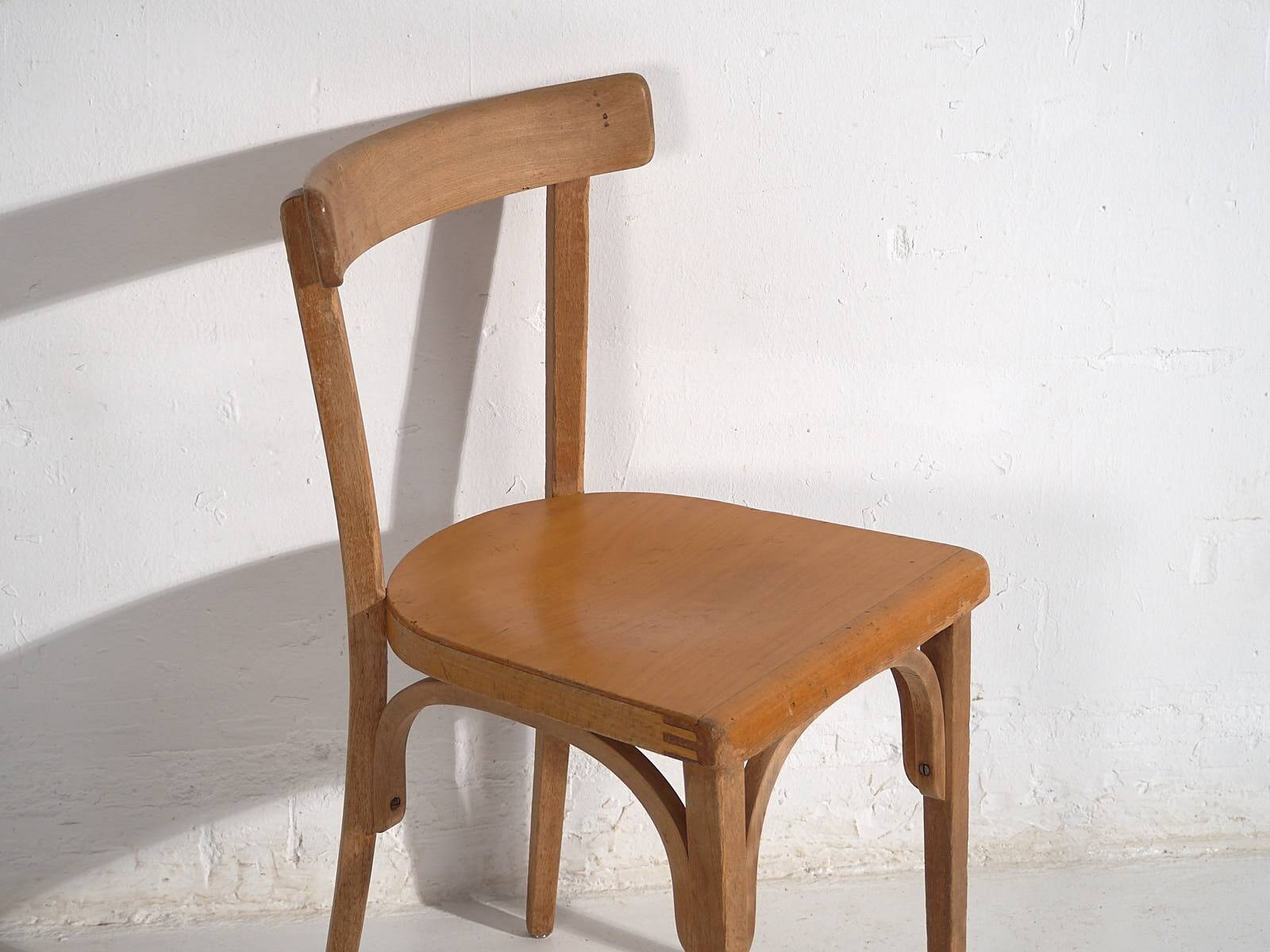 Vintage Bentwood Chairs (c.1940). Set of 4 pieces #1