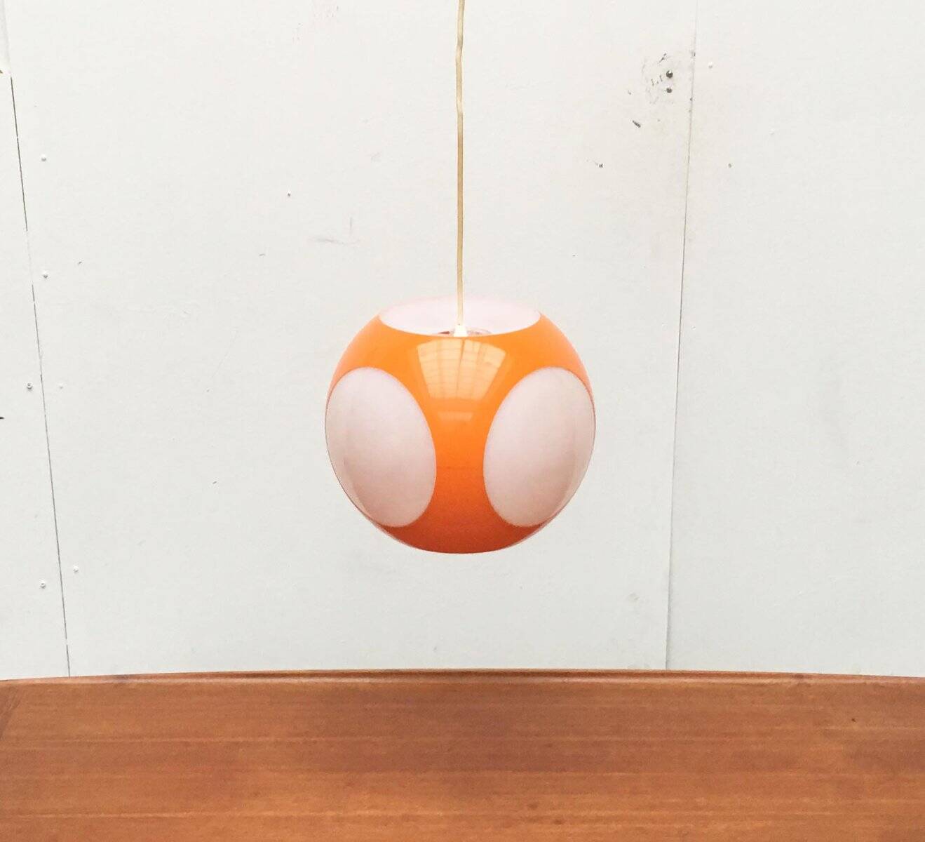 Vintage UFO lamp from the space age attributed to Luigi Colani.