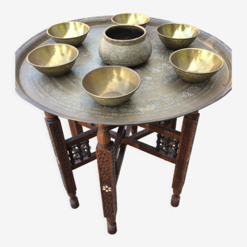 Moroccan table with its top, 6 bowls and basin, all dating from the 30s/40s