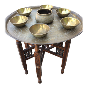 Table marocaine avec son plateau,