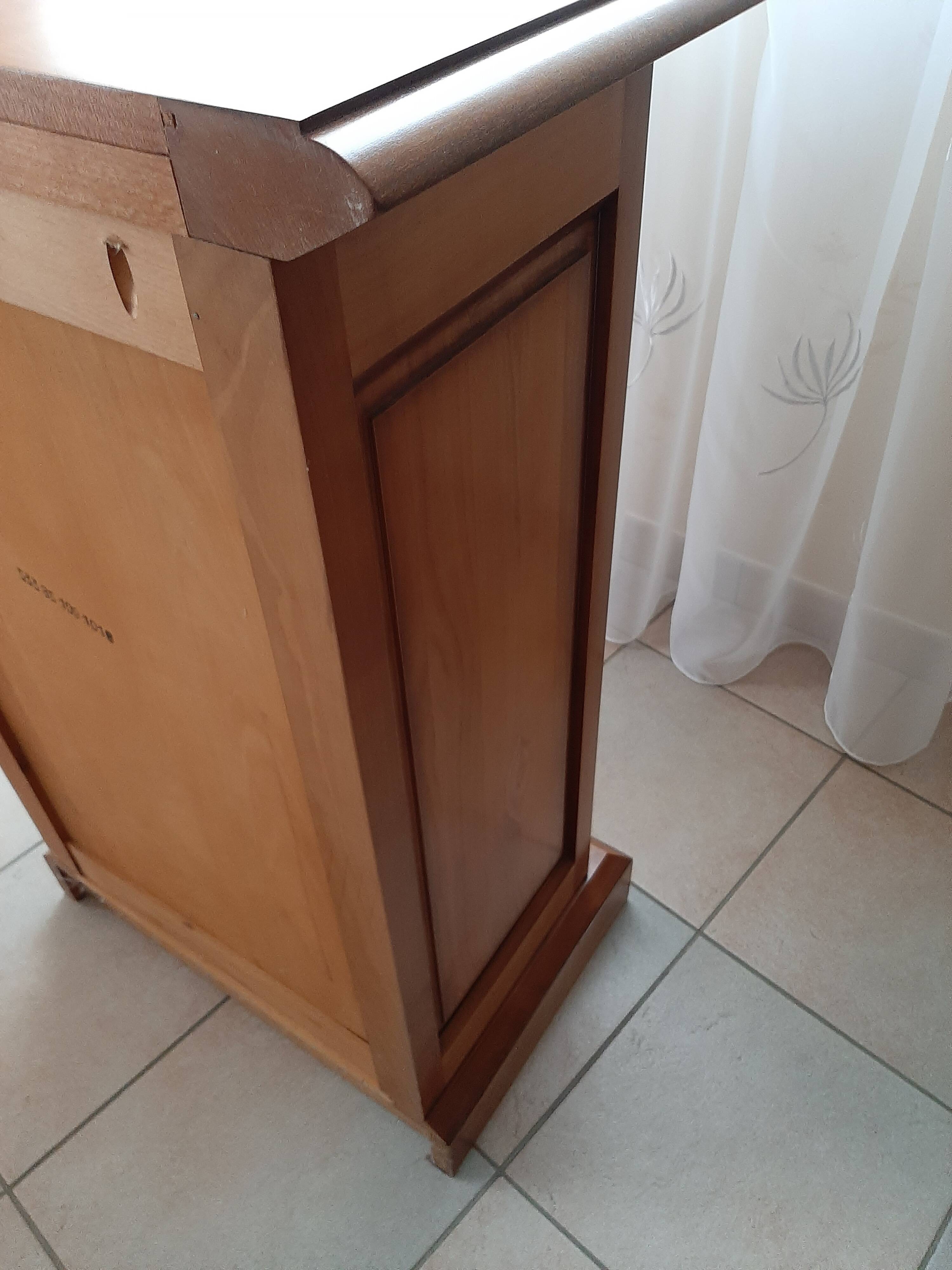 Small weekly secretary