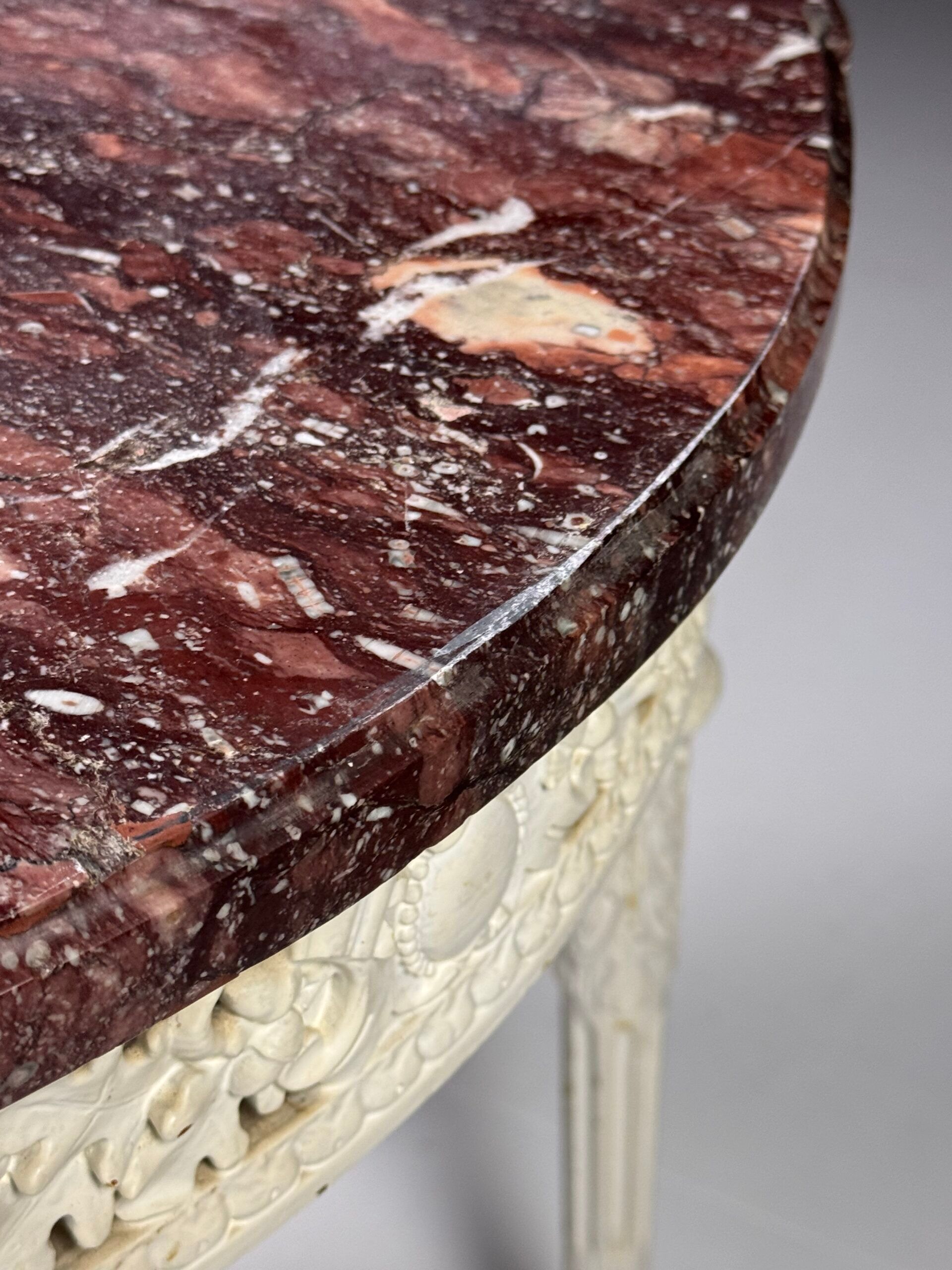 Table de café guéridon en marbre rouge du 19ème siècle