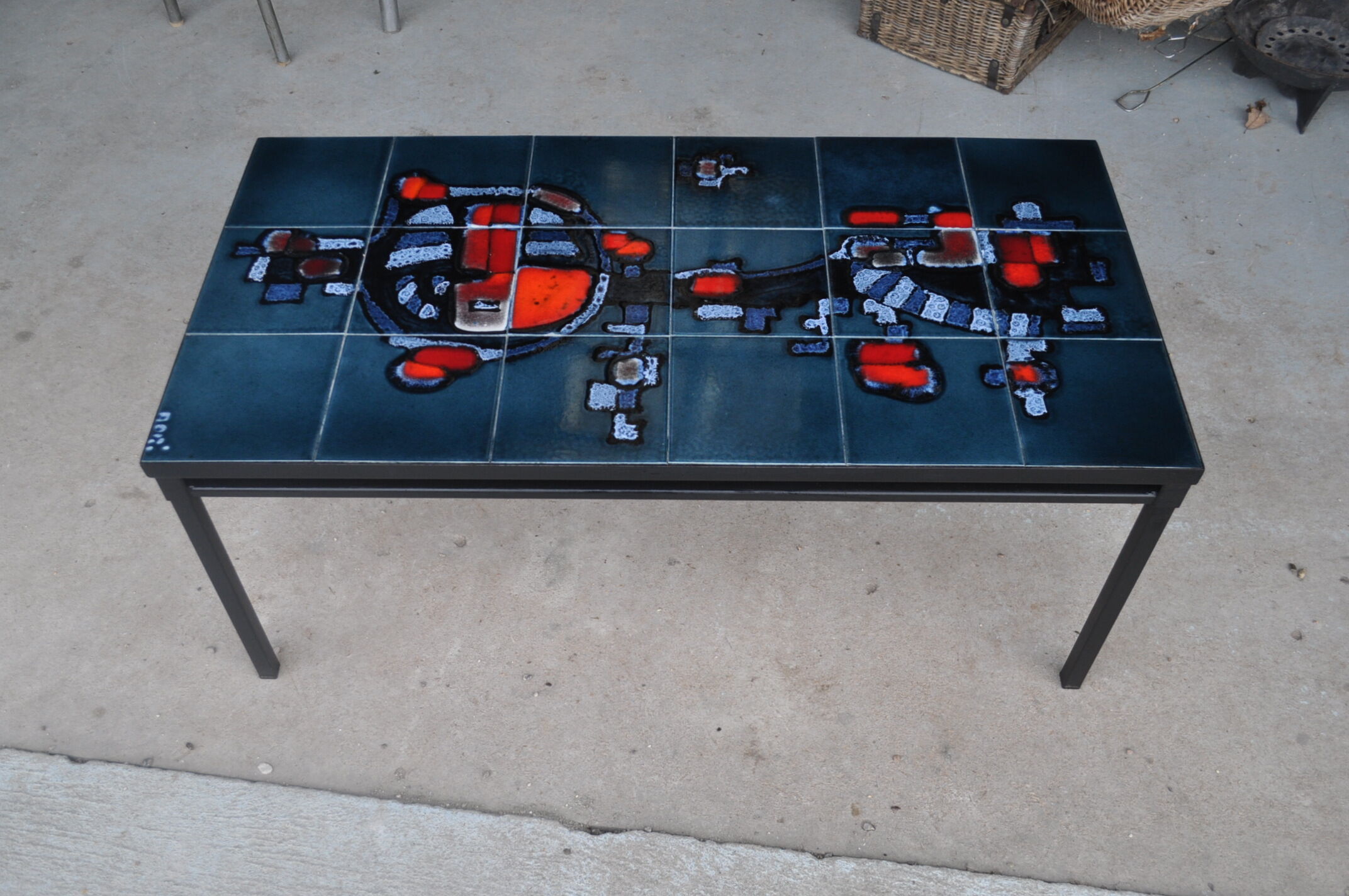 Vintage 70s coffee table.