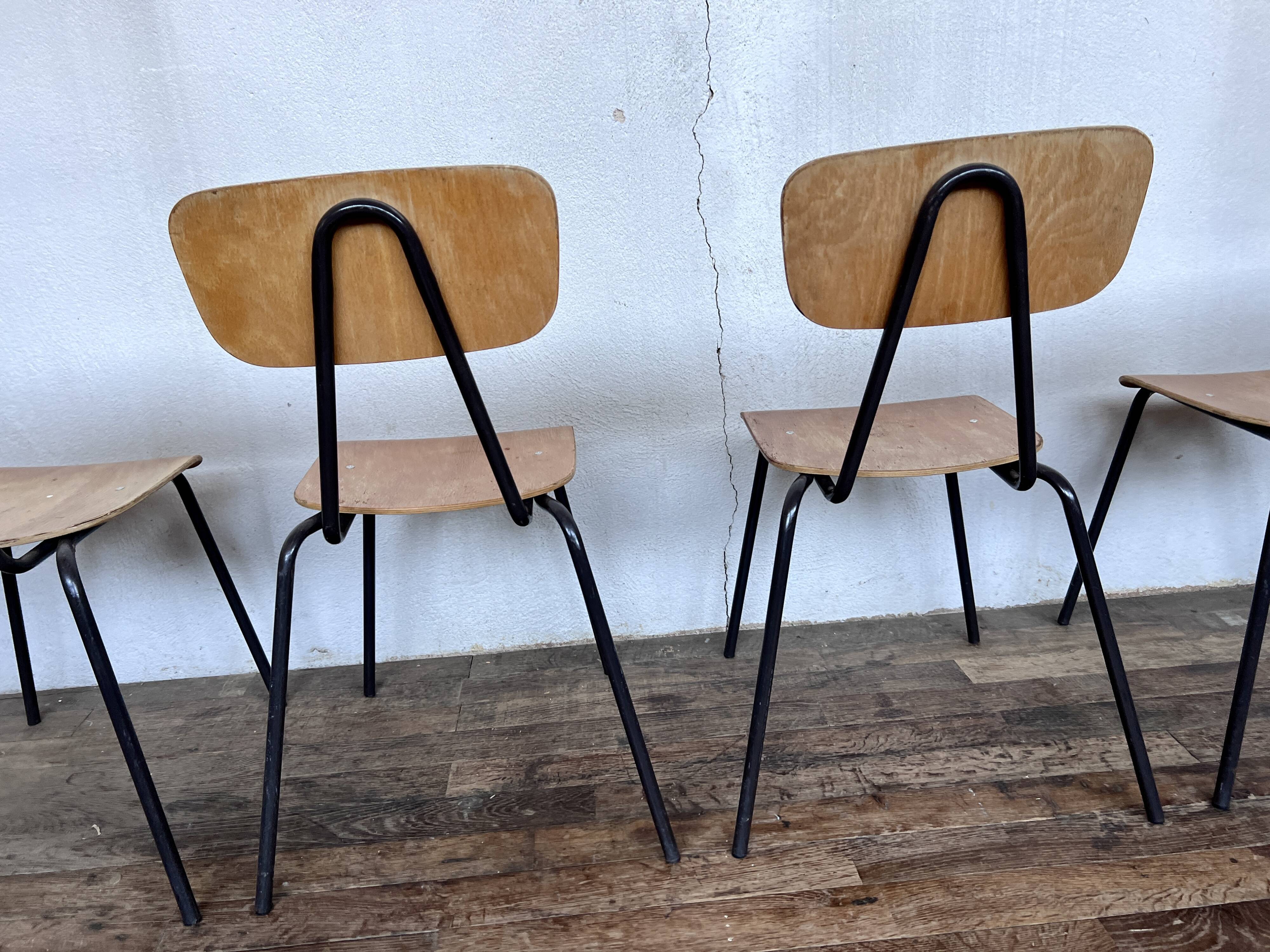 Series of 6 vintage chairs