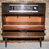 Grundig Como8 Bluetooth radio furniture