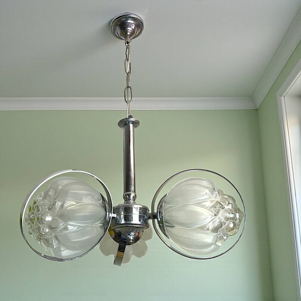 Space Age 3-light Sputnik chandelier