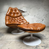 Vintage armchair with ottoman Artifort F588