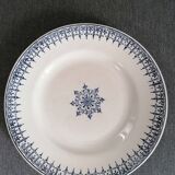 Set of 4 plates St Amand Terre de Fer