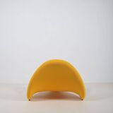 Yellow F577 Tongue designed by Pierre Paulin for Artifort