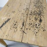 Farm table
