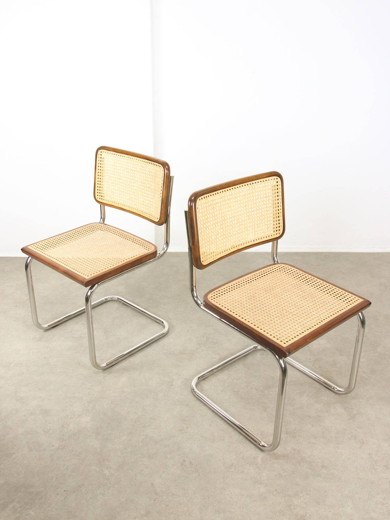 Pair of vintage Cesca B32 brown chairs by Marcel Breuer