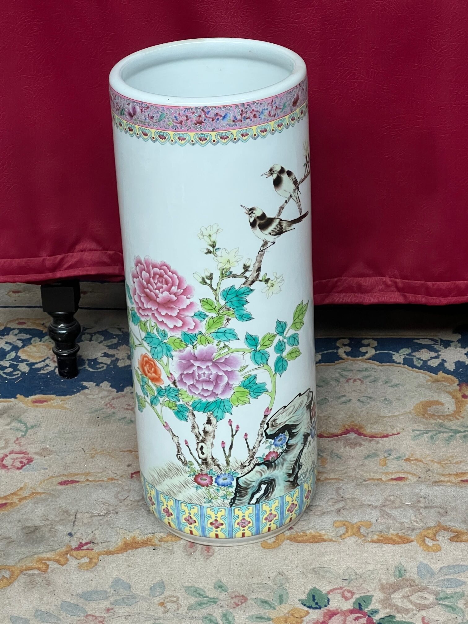 Hand-painted vase.