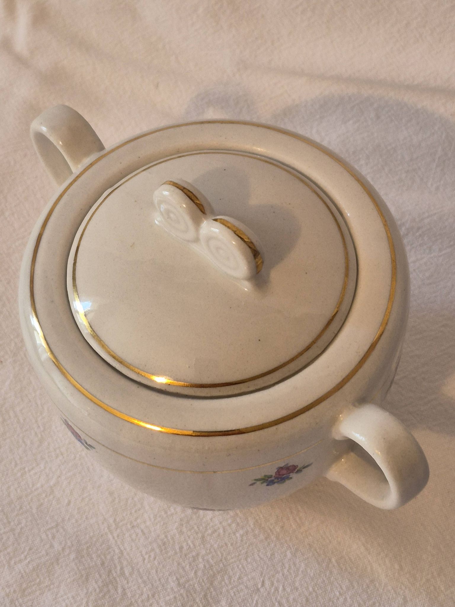 Covered sugar bowl half-porcelain Lunéville Keller and Guerin A587