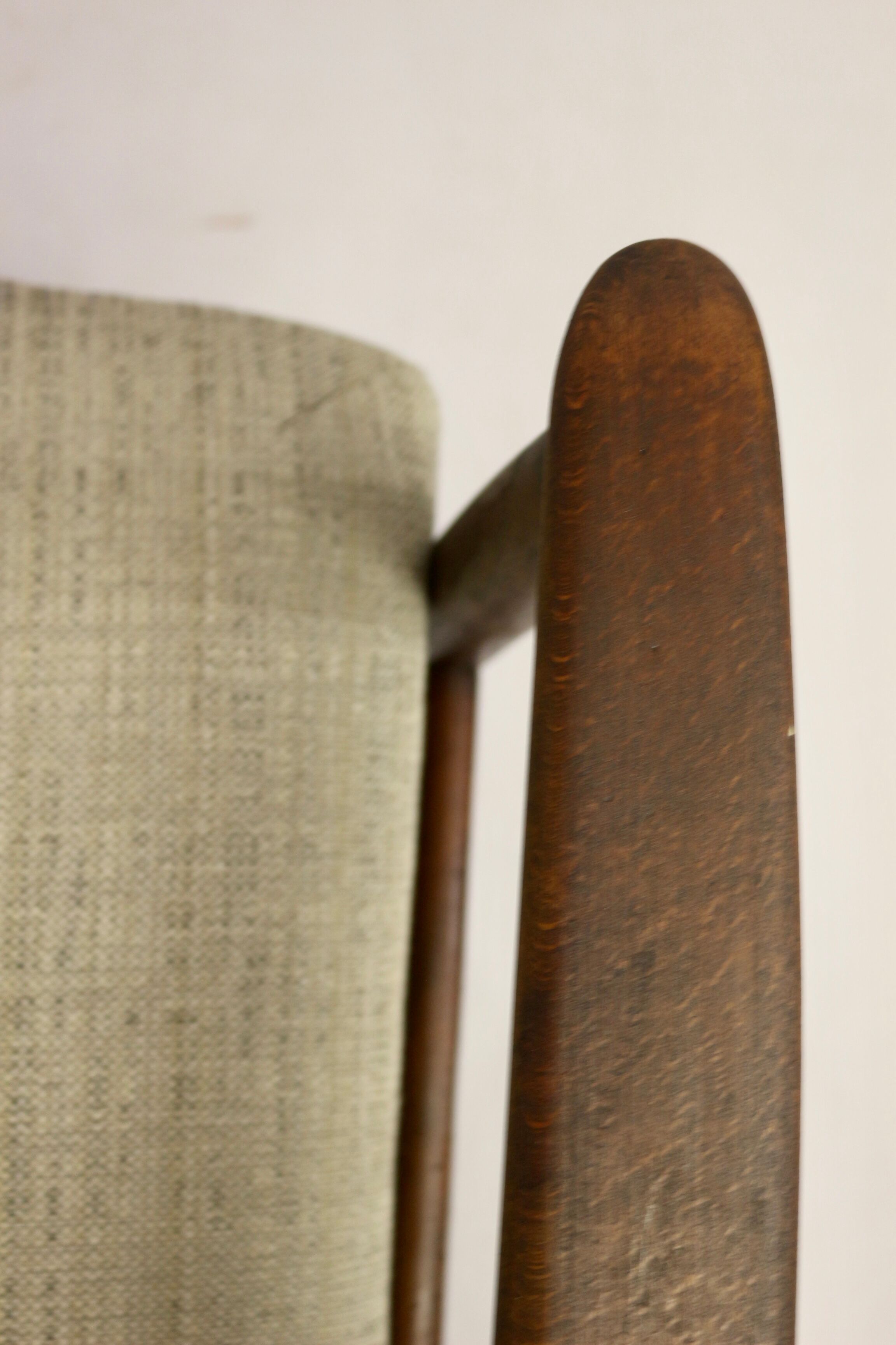 Armchair GFM-142 by Edmund Homa 1960s beige fabric.